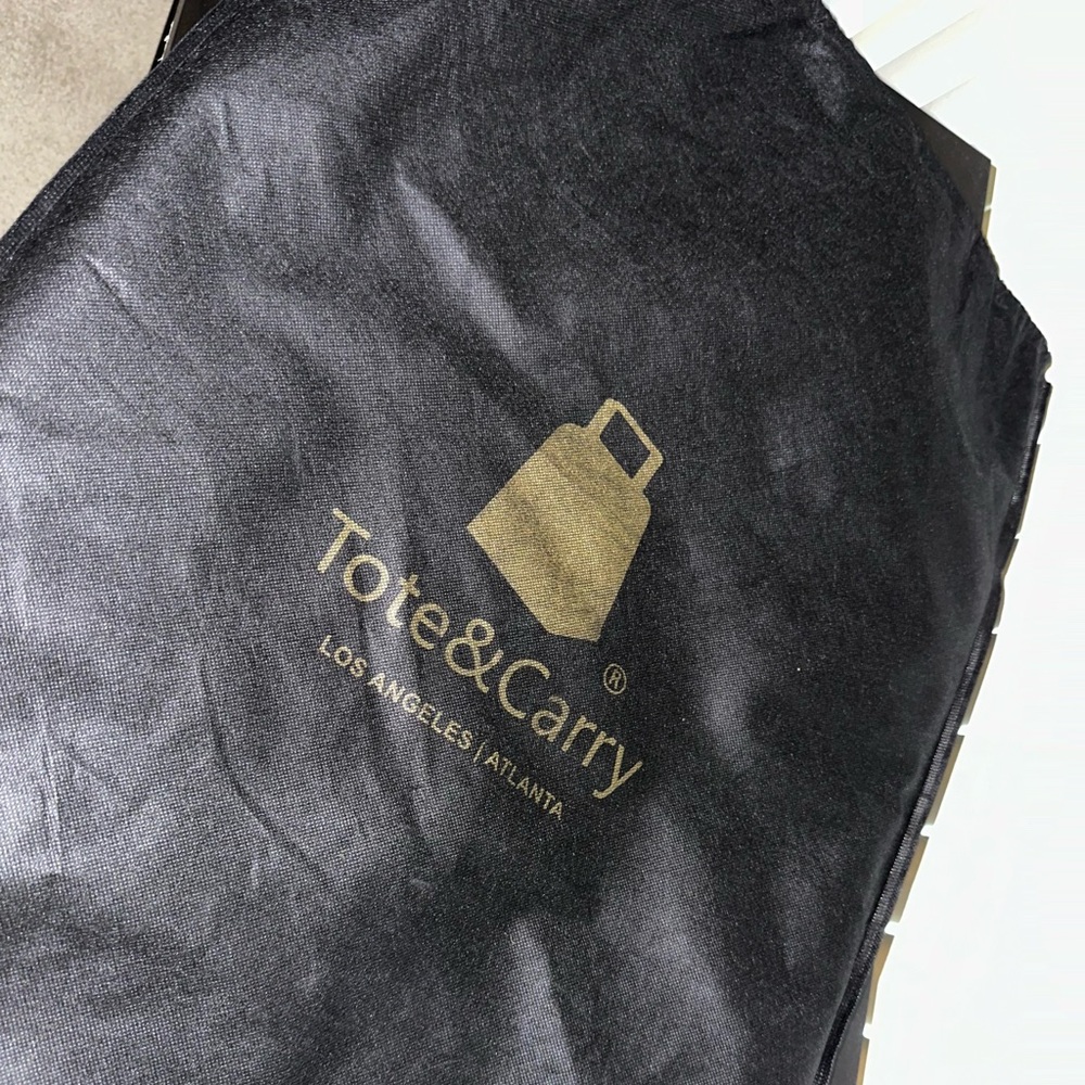 X-Large Tote and Carry overnight bag.